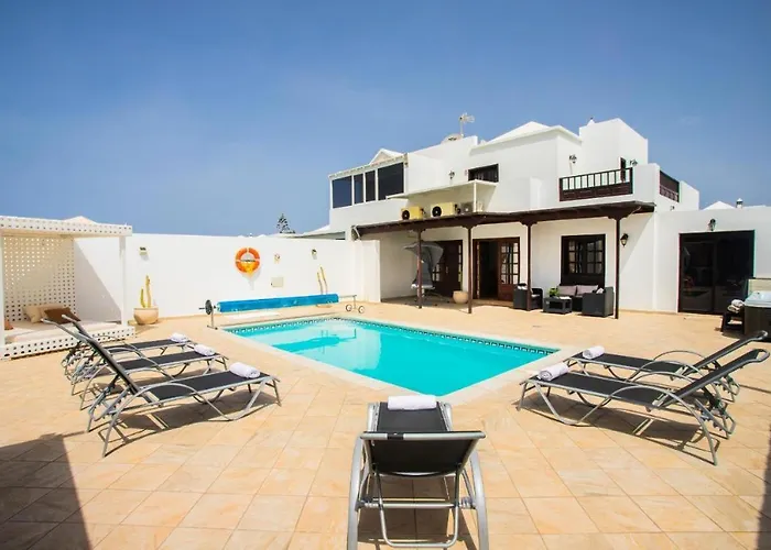 Villa Maday May